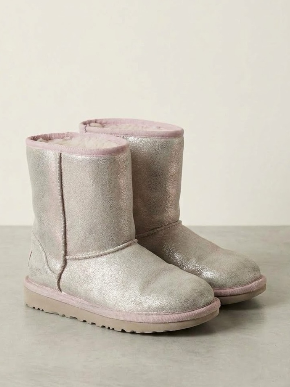 UGG Rose Gold Classic Boot | US 4 | EU 36